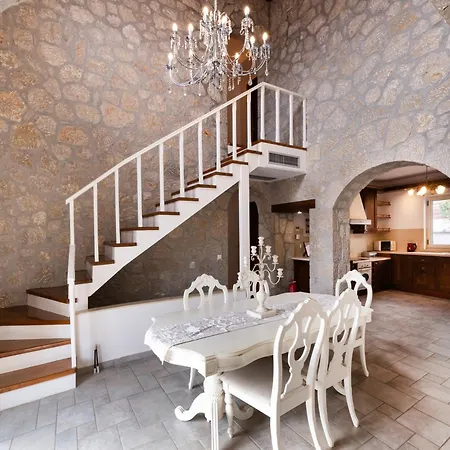 Galini Villa Nidrí
